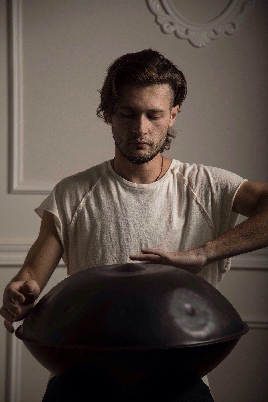 Handpan Lesson with Sasha